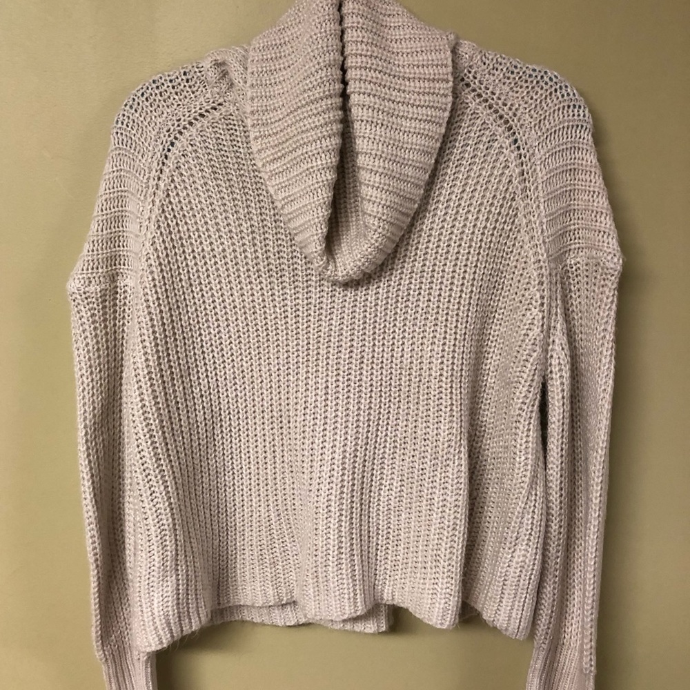 3/$20 Gorgeous Cowl Neck Cream Sweater!